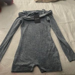 This is a brand new gray off the shoulder jumper suit/romper.